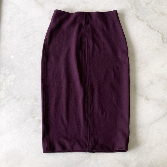 Like new! Aritzia Wilfred Purple / plum stretchy pencil skirt (size S) - Picture 1 of 3